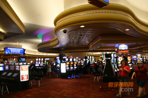Infocom2010 ˹S˹־S