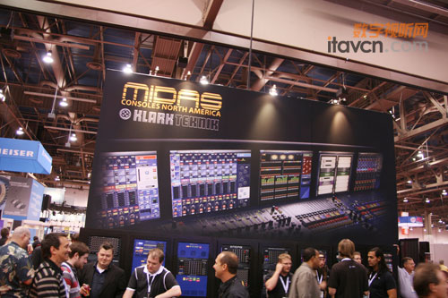 Infocomm2010 MidasƳ{_