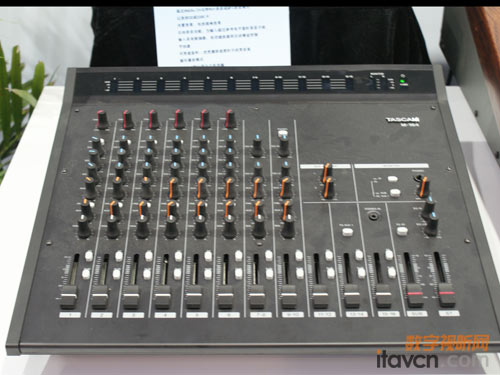Tascam M-164 16ͨ{(dio)_(ti)