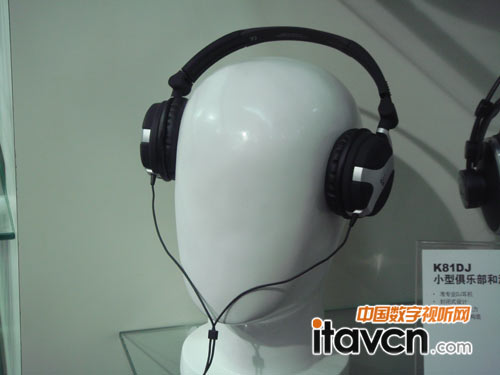 AKG K81 ʌIDJC