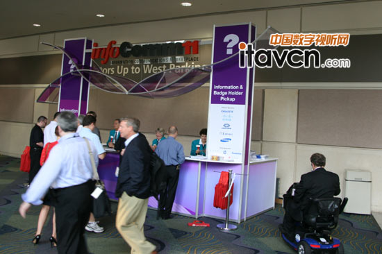 infocomm2011Mίԃ̎