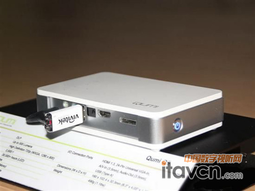 ӍQumi Q5