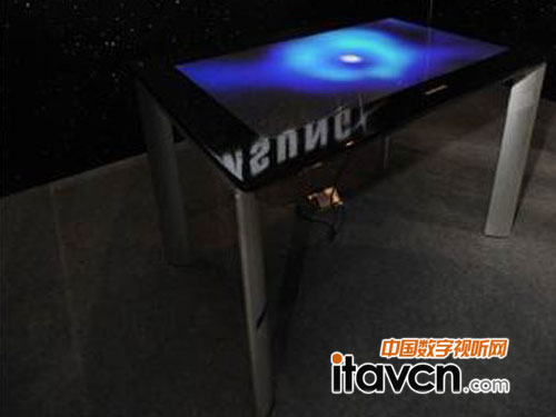 Ƕ|@ʾInfocomm2012