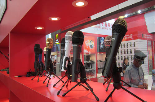 v2012ϺH푟չ