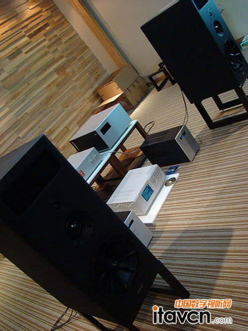PMC MB2 Studio-PұO(jin) (tng)P(yng)