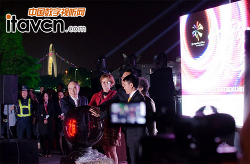 2013V݇H⹝(ji)_Ļxʽ